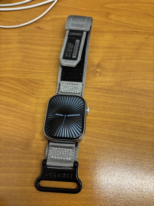 Smartwatch Laxasfit jak Apple Watch