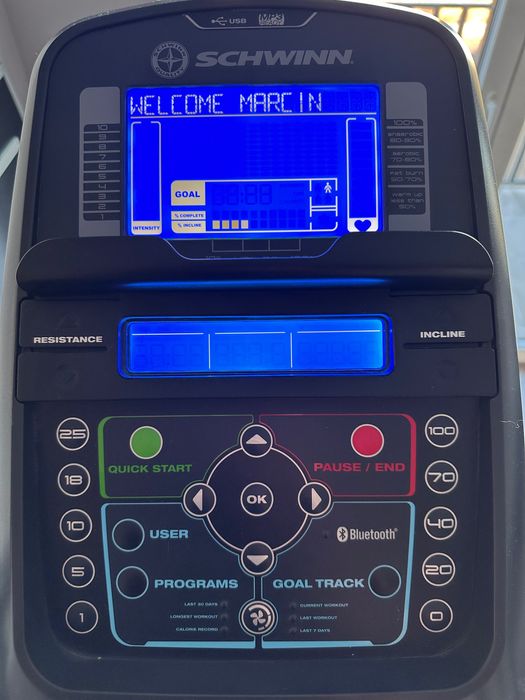 Orbitrek elektromagnetyczny Schwinn 570E – Stan Idealny