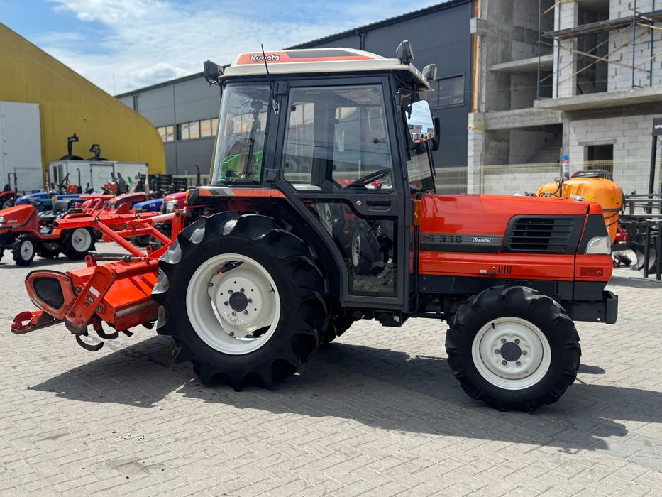 Японський мінітрактор / трактор KUBOTA GL 338  hi - speed ! + фреза 170 ! ШВИДКІСНА! КОНДИЦІОНЕР
