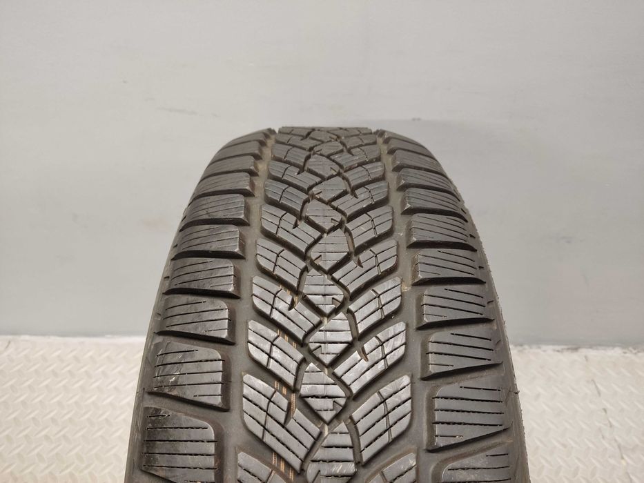1x215/60R17 Fulda Kristall Control SUV, 96H, 2018 rok, bieżnik 8,1mm