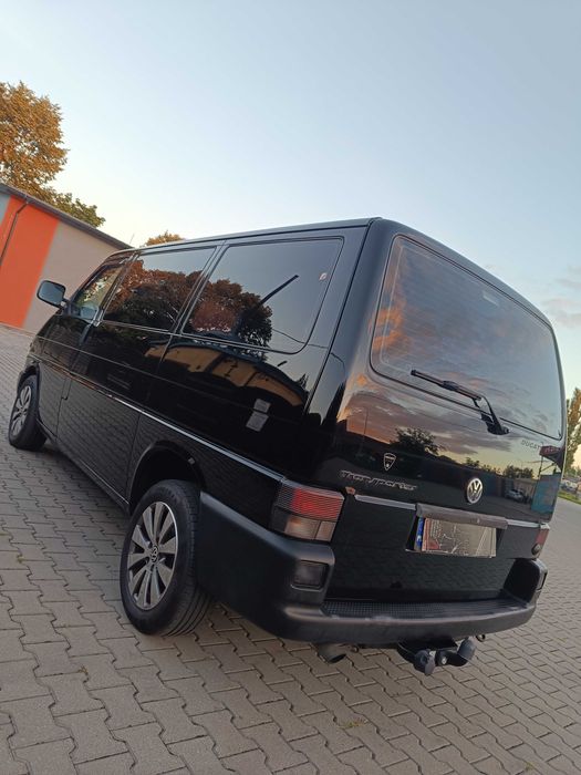 Volkswagen Transporter T4 2,5 benzyna klimatyzacja 9 osobowy