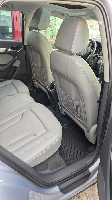 Samochód Audi Q3