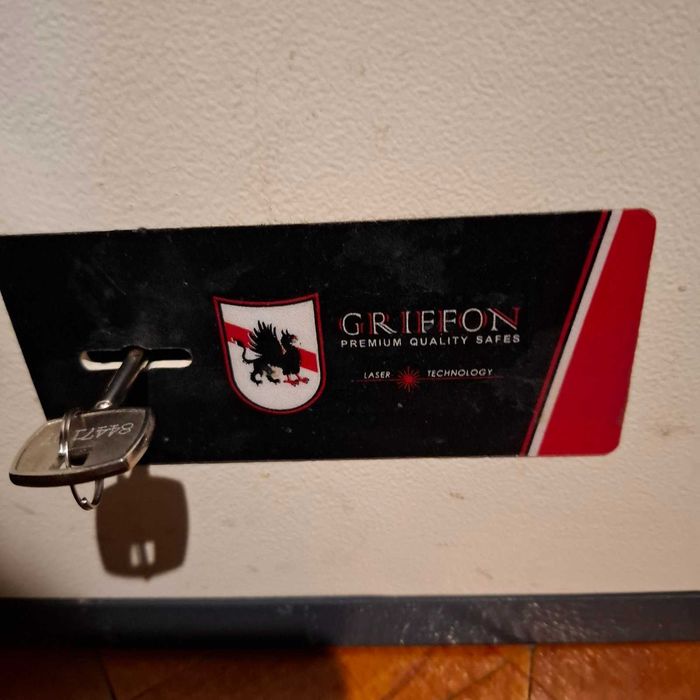 Сейф GRIFFON S.20.K (100863)