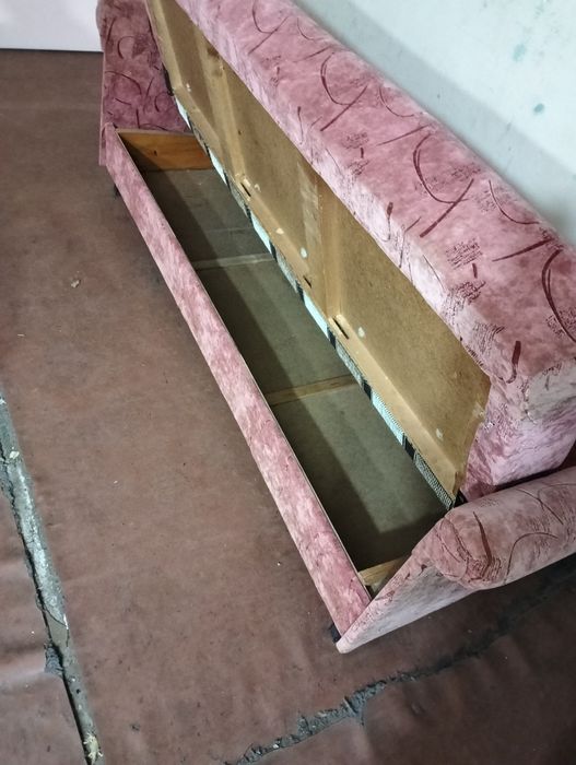 Продаётся диван в идеальном состоянии