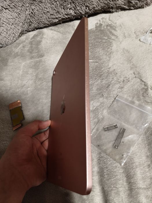 Ipad air4 10.9 запчастини