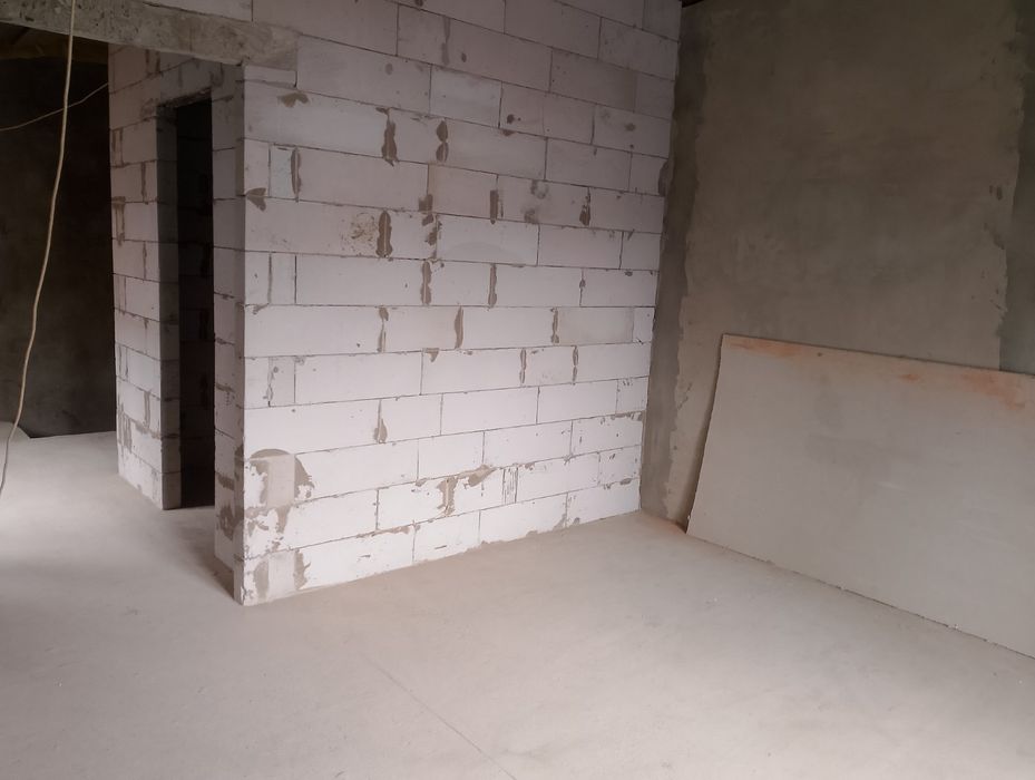 ,, ЦІНУ ЗНИЖЕНО,,,ЦІКАВА, ЗРУЧНА, двоповерхова квартира