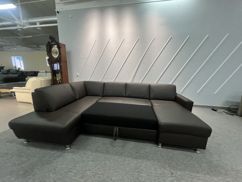 Диван шкіряний коричневий розкладний