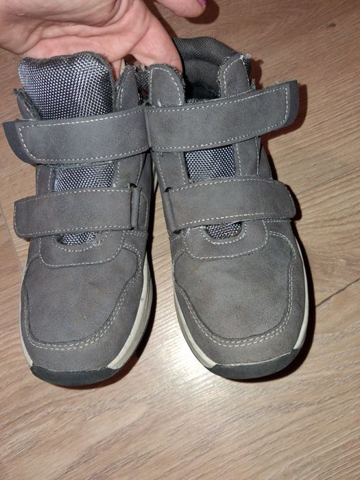 Buty trzy pary r31/32