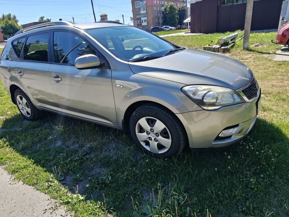 Kia Ceed 1.6d автомат