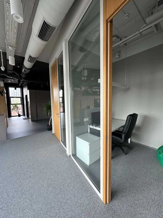 Оренда офісу, вул.Щирецька (50-285 м.кв.) Кворум Метрополь