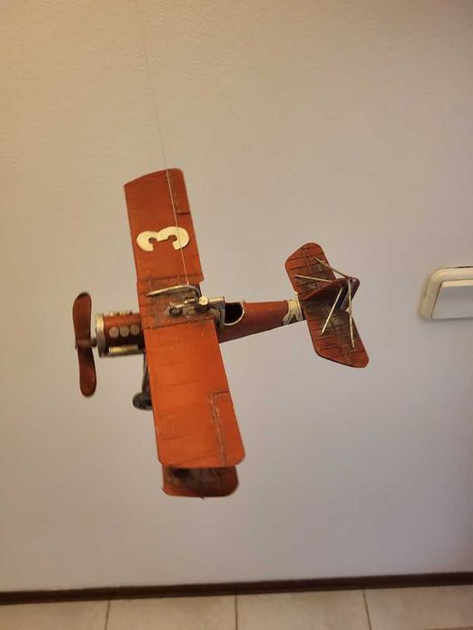 Avião Réplica Fokker Dr.I Barão Vermelho