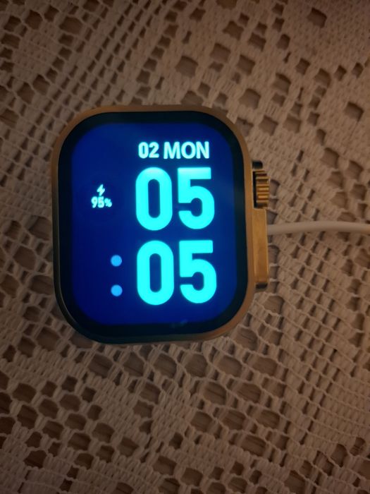 Gold watch g9 ultra pro