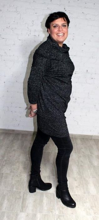 Dzianinowa sukienka ze złotą niteczką r.46/48/50 NEW