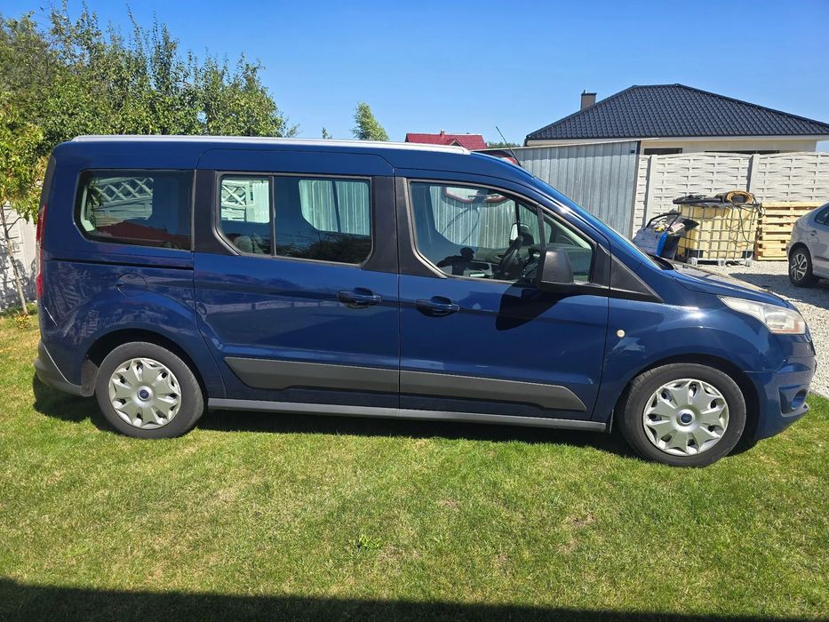 Ford Tourneo Connect Wersja long 7 osób