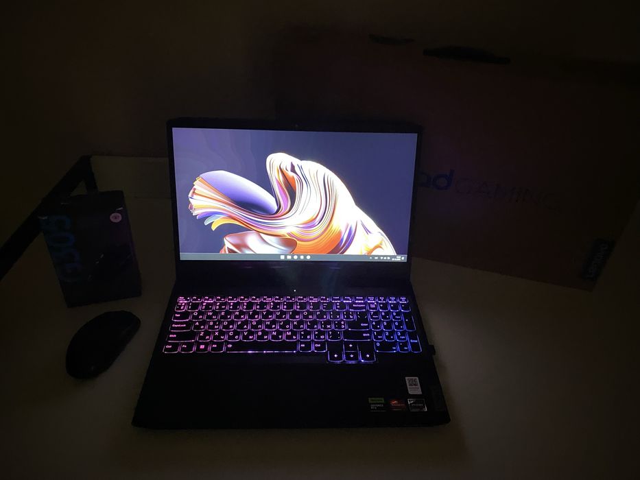 Продам игровой ноутбук 2023 года Lenovo Ideapad Gaming 3 + FULL SET
