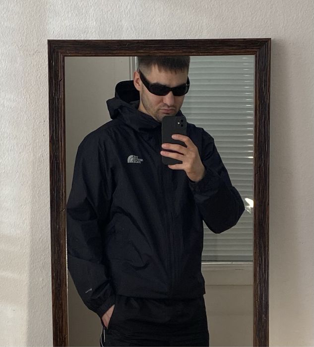 (L) THE NORTH FACE Черная курточка на мембране весенняя ветровка tnf осенняя gore tex