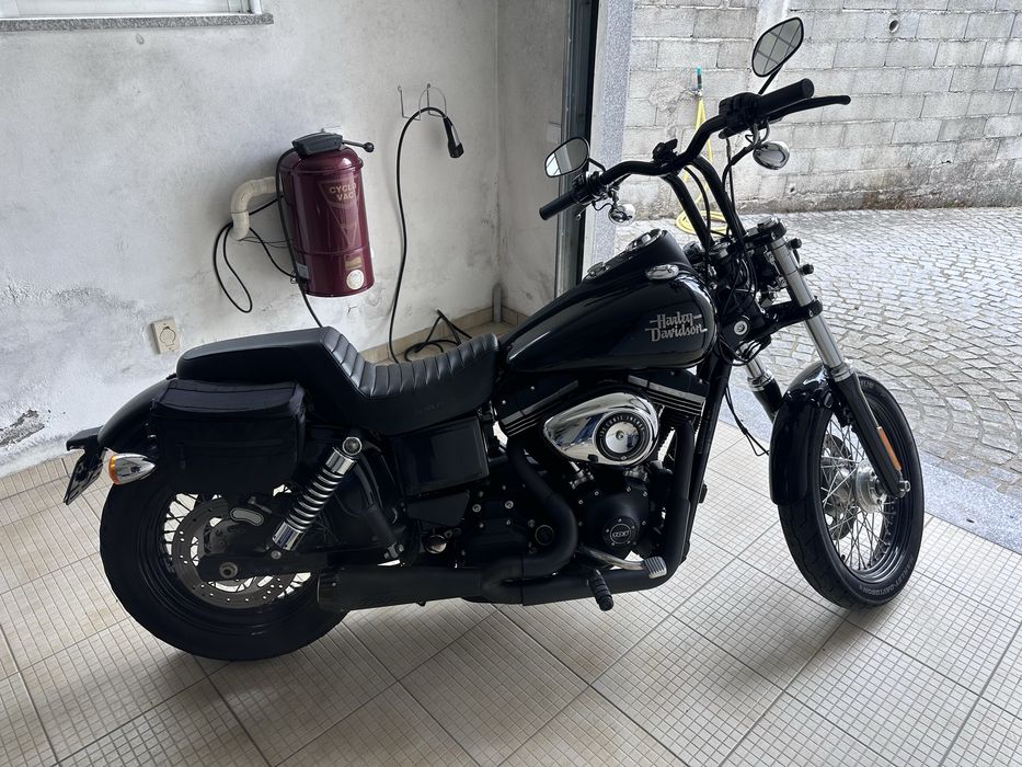 Harley Davidson Dyna FXDB Street Bob 2016 Nova