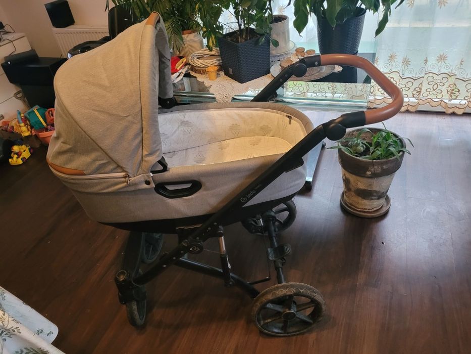 Sprzedam Wózek Jedo