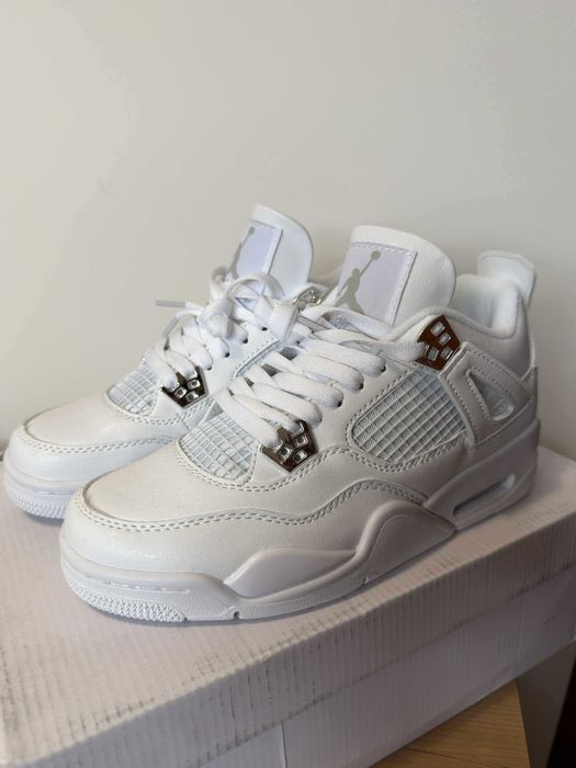Air Jordan 4 R etro „Białe” – EU 38