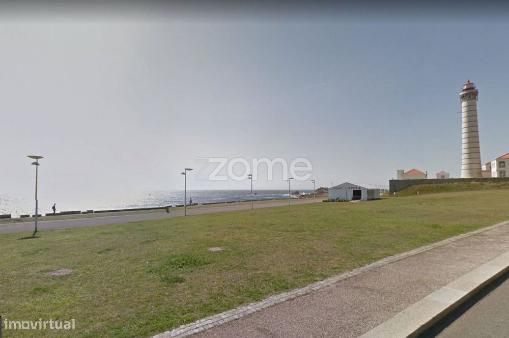 Land Plot in Leça da Palmeira (Farol), Seafront