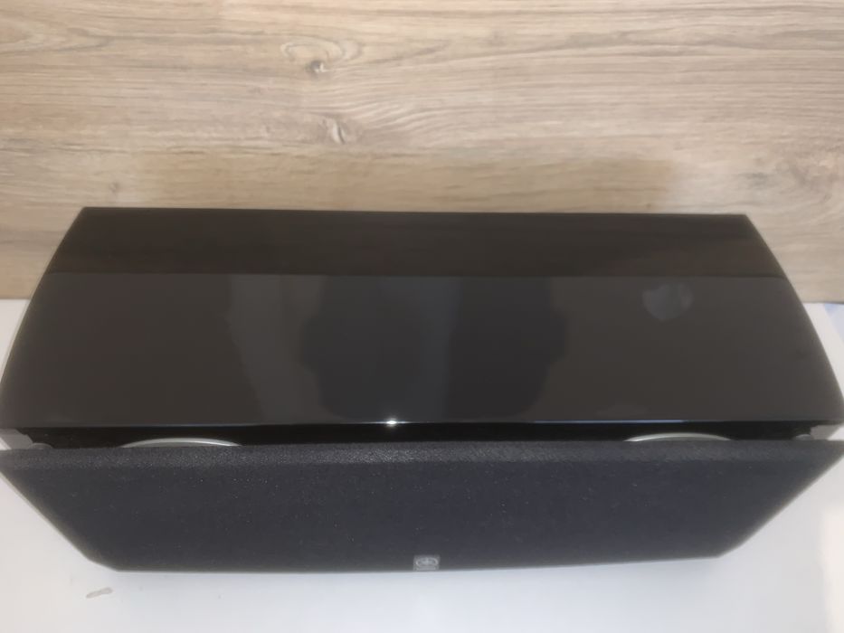 Центральний канал Yamaha NS-C444 Стан нової / Piano Black