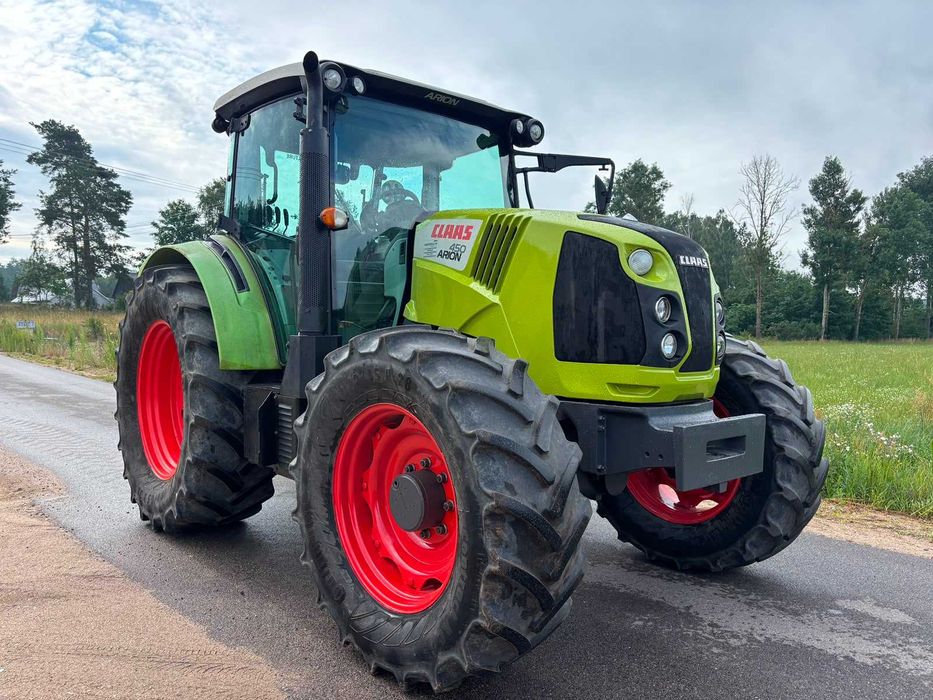 Claas Arion 450 nie Valtra