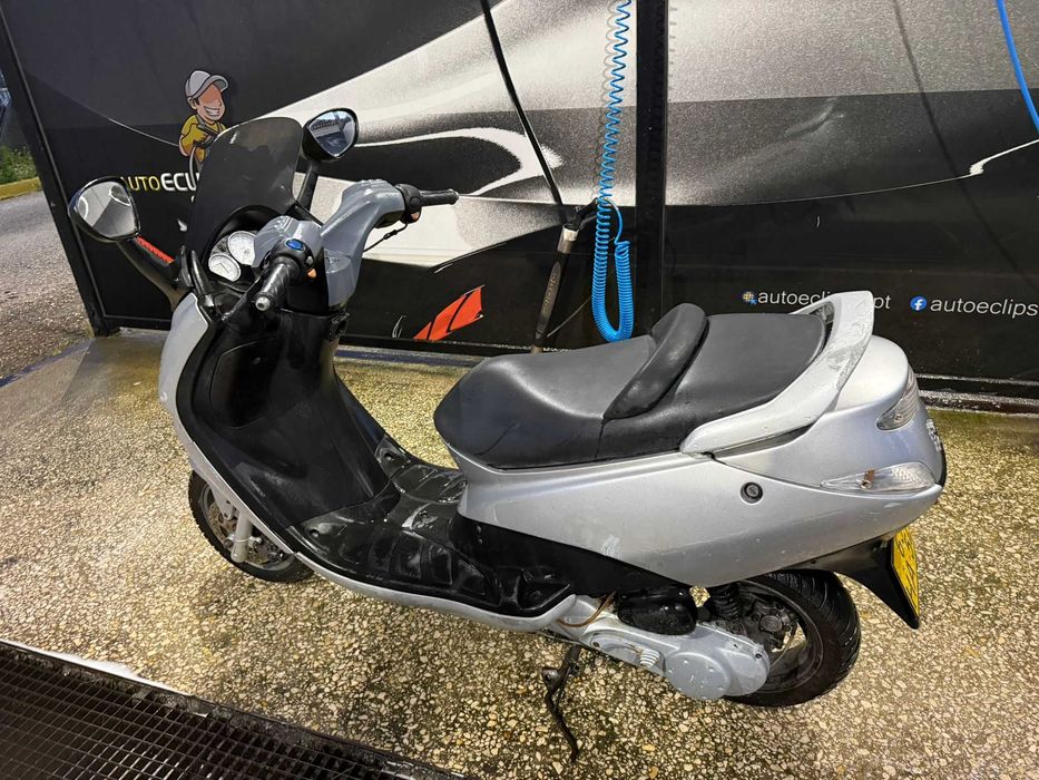 Scooter Peugeot Elystar 50