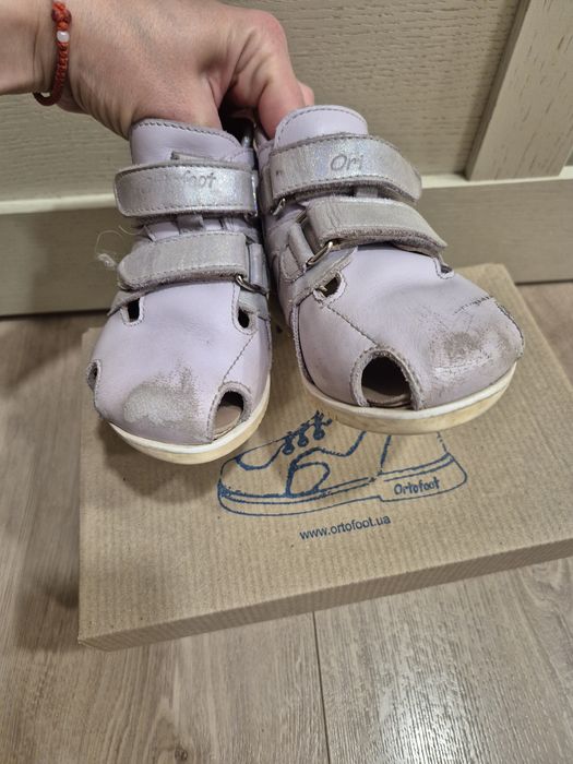 Антиварусні босоніжки для дівчинки