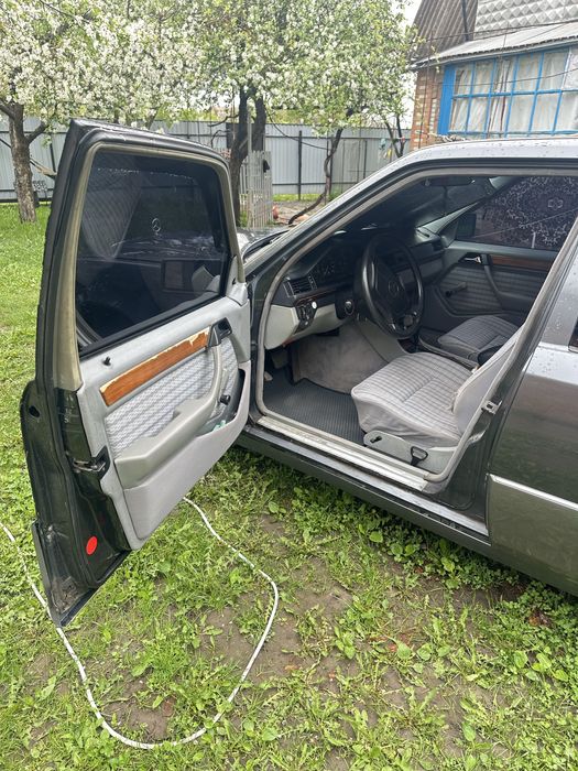Мерс 124 3.0 автомат ом603