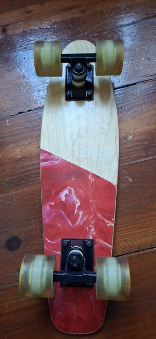 Skate Street surfing