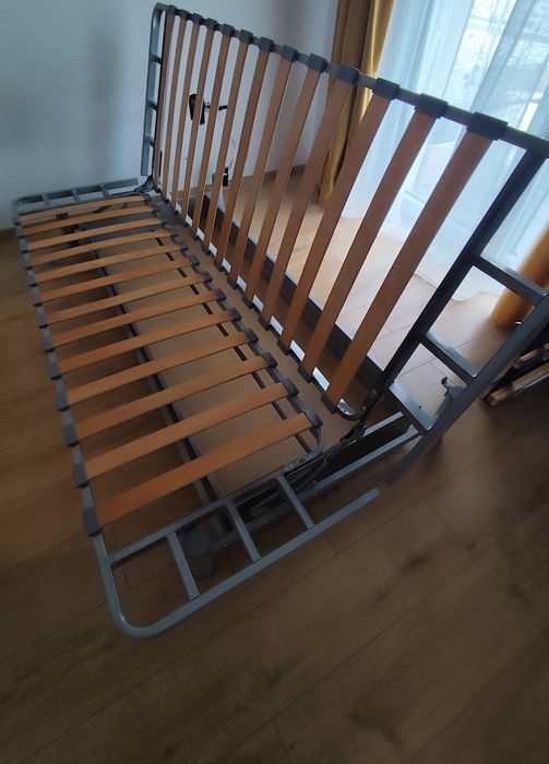 Sofa rozkładana/łóżko ze skrzynią IKEA 140*200