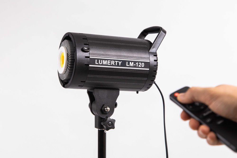 Студійне відеосвітло LUMERTY LM - 120 Вт, для фото, відео - РОЗПРОДАЖ