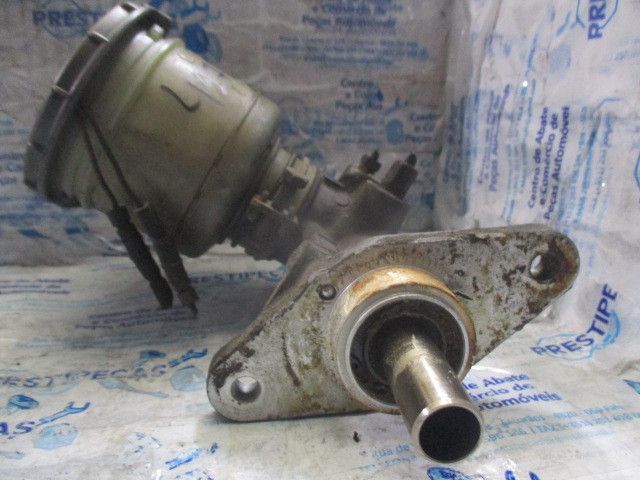Bomba central dos travões HONDA Accord IV Coupé (CB_,CC_)