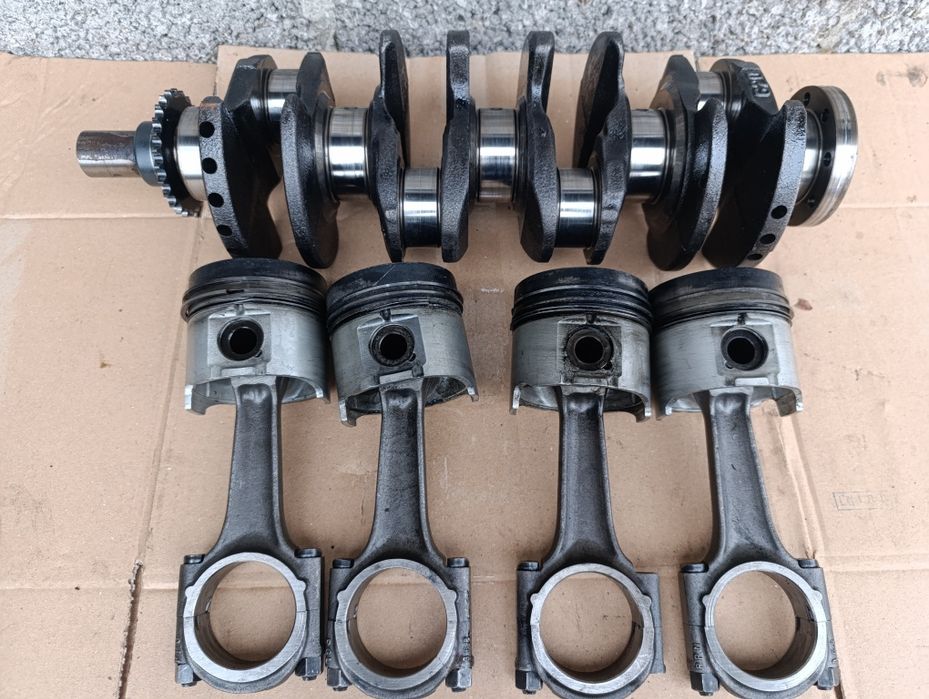 Колінвал коленвал 1.9 D TD Scudo jumpy Expert Berlingo Partner