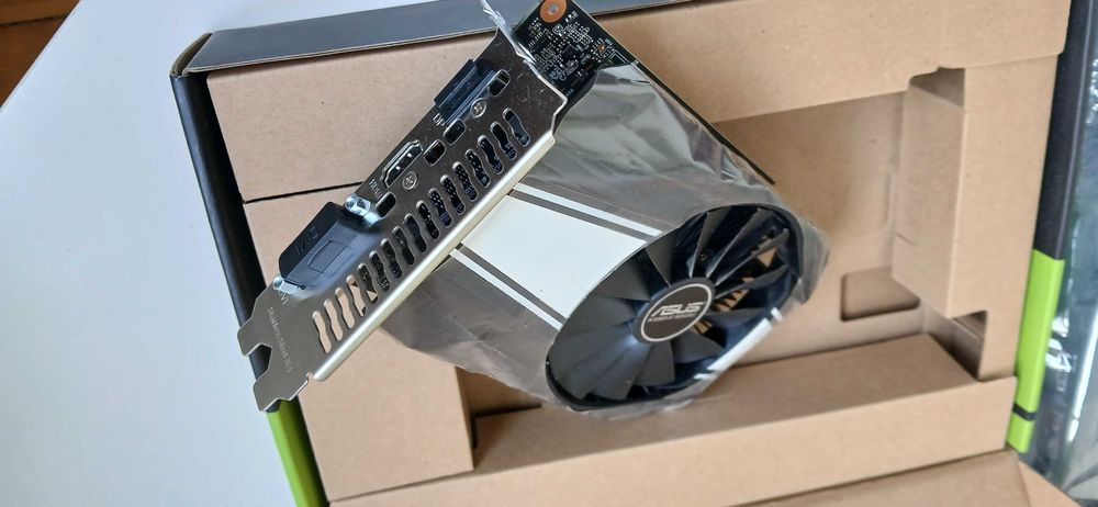 Placa Gráfica Asus GeForce GTX 1660 SUPER Phoenix 6GB