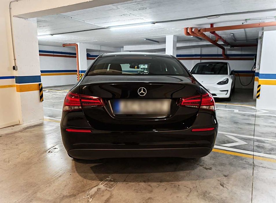 Mercedes A 180 d limousine 88000kms