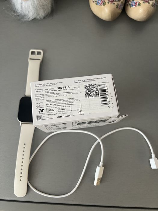 Продам часи Redmi watch 5 life