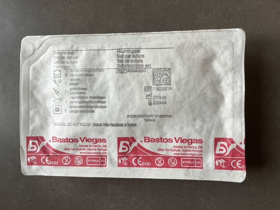 Set de sutura Bastos Viegas - novo e embalado