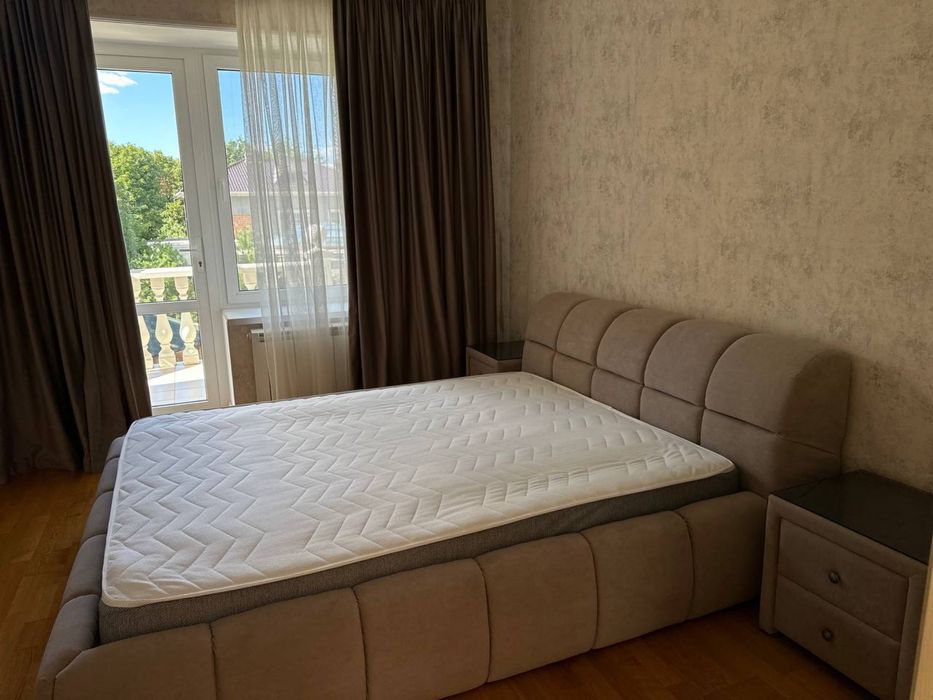 Продам дом ( будинок) в элитном поселке Сосновый Берег