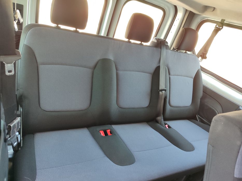 Opel Vivaro 1.6 DCI 9 Lugares