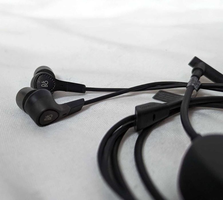 премиальные  наушники Bang & Olufsen BeoPlay H3 ANC