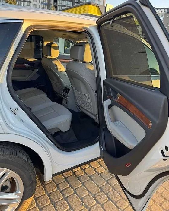 Продам Audi Q5 2022  Quattro  S-Line