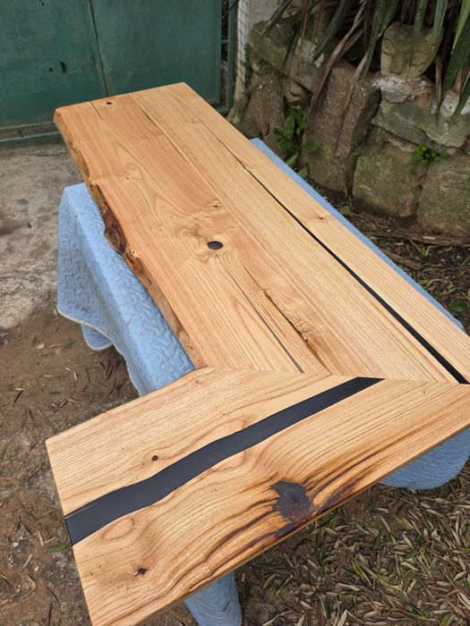 Mobiliário Artesanal em Madeira Maciça –Mesas de jantar,Bancadas-cozinha,casa de Banho.LER ANUNCIO SFF
