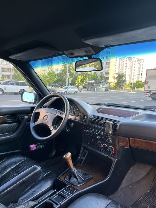 BMW e34 525i м50