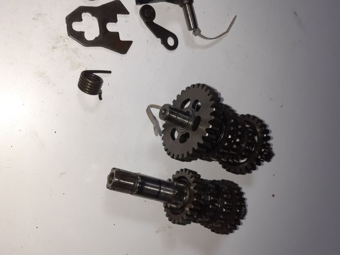 Kawasaki Kmx 125 86rdo02r skrzynia biegów części