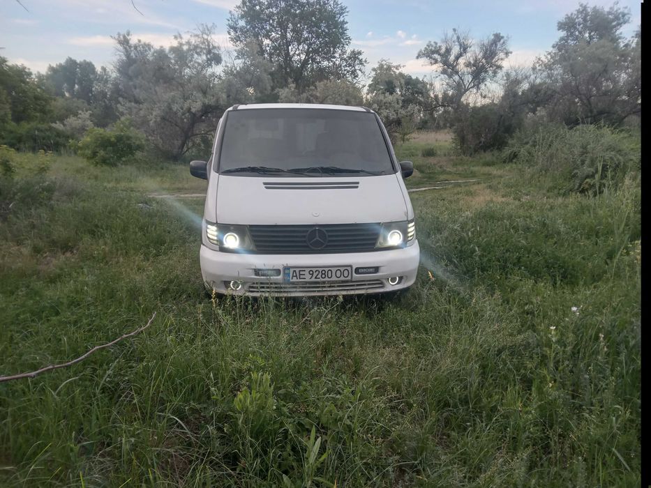 Продам Вито 638._2.2 cdi _ 2000гр Пассажир.