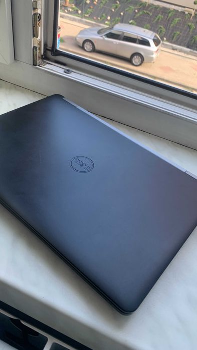 Dell Latitude E5270 i5-6300u