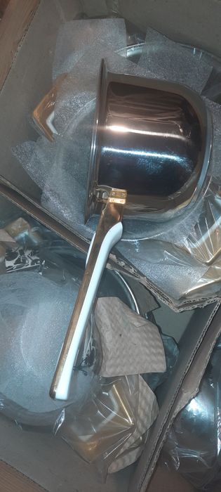 Trem cozinha SUPREMA em baú lacrado