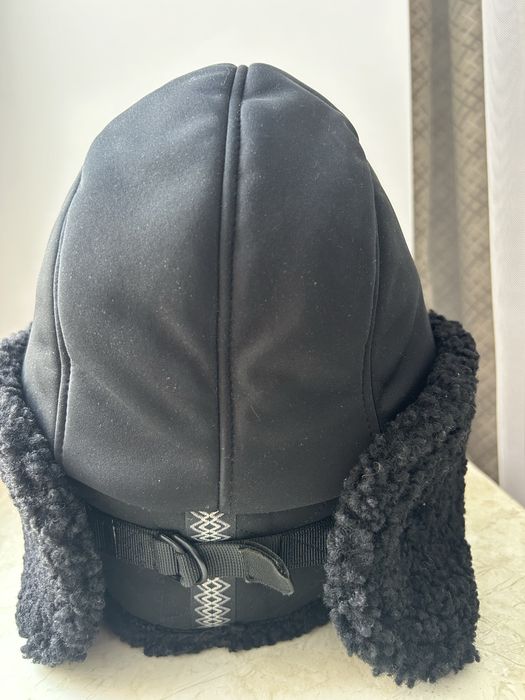 Шапка вушанка UGG