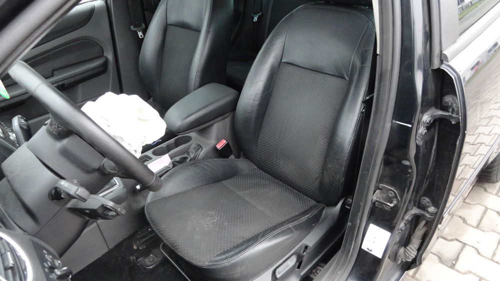 Ford Focus MK2 1,6 Diesel na Częsci kolor czarny kod koloru F3